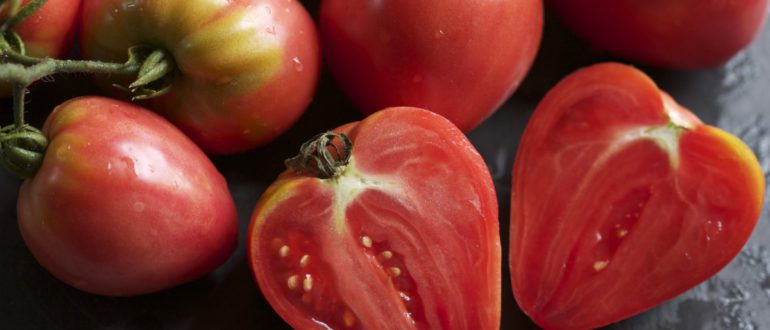 томати волове серце - посадка та догляд