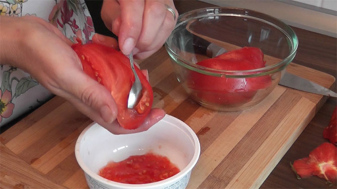 Заготівля насіння томатів