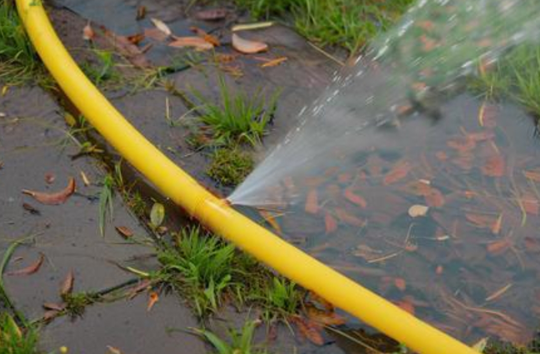 Як відремонтувати поливальний шланг: 5 дієвих способів